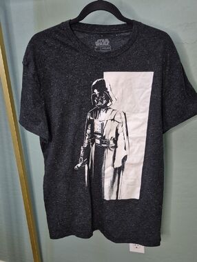 Star Wars Black Heather Darth Vader Silhouette Tee